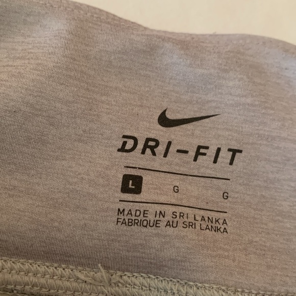 NIKE Epic Lux Running Cropped Leggings Gently Loved - Picture 4 of 9